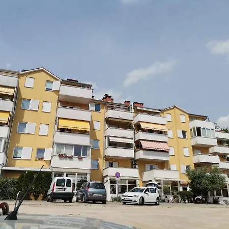 T&t Apartament Lovran