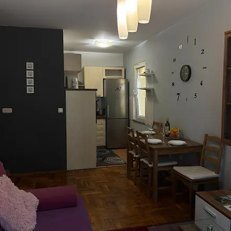 T&t Apartman *