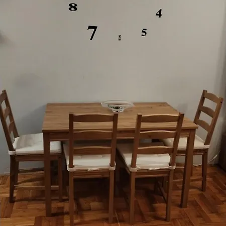 T&t *