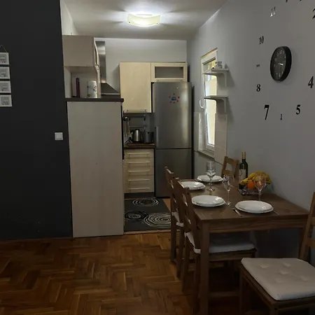 T&t Apartment